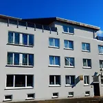Neptuns Ankerplatz & Zur Seerobbe Отель