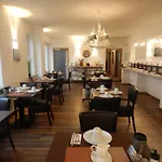 Neptuns Ankerplatz & Zur Seerobbe 3*