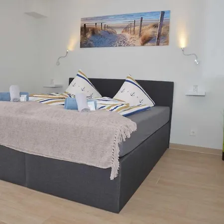 Hotel Neptuns Ankerplatz & Zur Seerobbe 3*