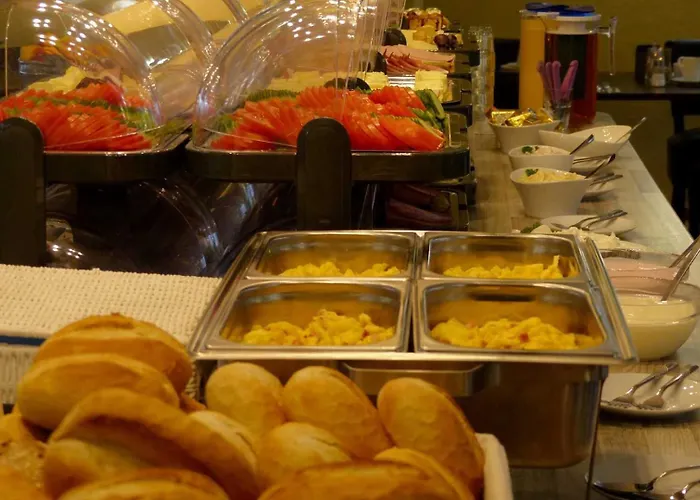 Neptuns Ankerplatz & Zur Seerobbe Отель 3*