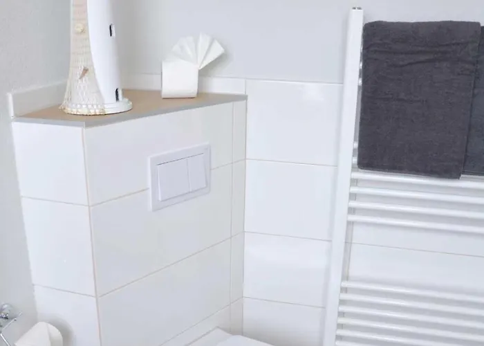 Neptuns Ankerplatz & Zur Seerobbe Отель Куксхафен