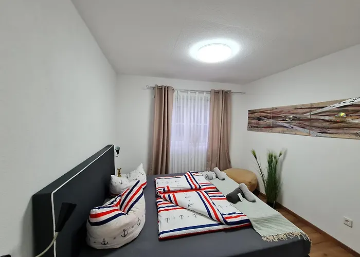 Neptuns Ankerplatz & Zur Seerobbe Куксхафен