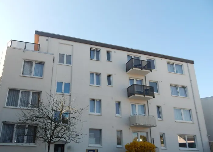 Neptuns Ankerplatz & Zur Seerobbe Куксхафен